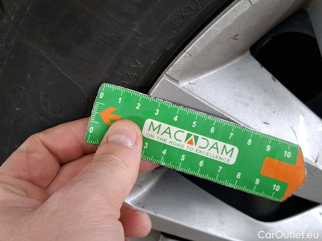  Peugeot  308  Premium Pack 1.5 HDI 100CV BVM6 E6dT #17