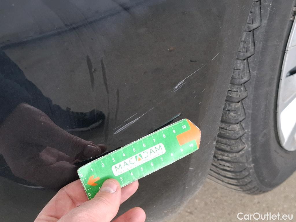  Peugeot  308  Premium Pack 1.5 HDI 100CV BVM6 E6dT #11