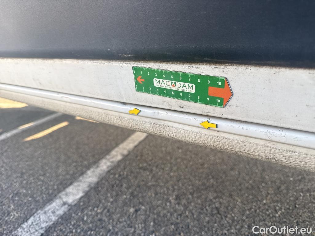  Fiat  Ducato FIAT  VU 4p Fourgon Maxi 3 5 XL H2 2 3 Mjet 130 Pack Pro Nav #51