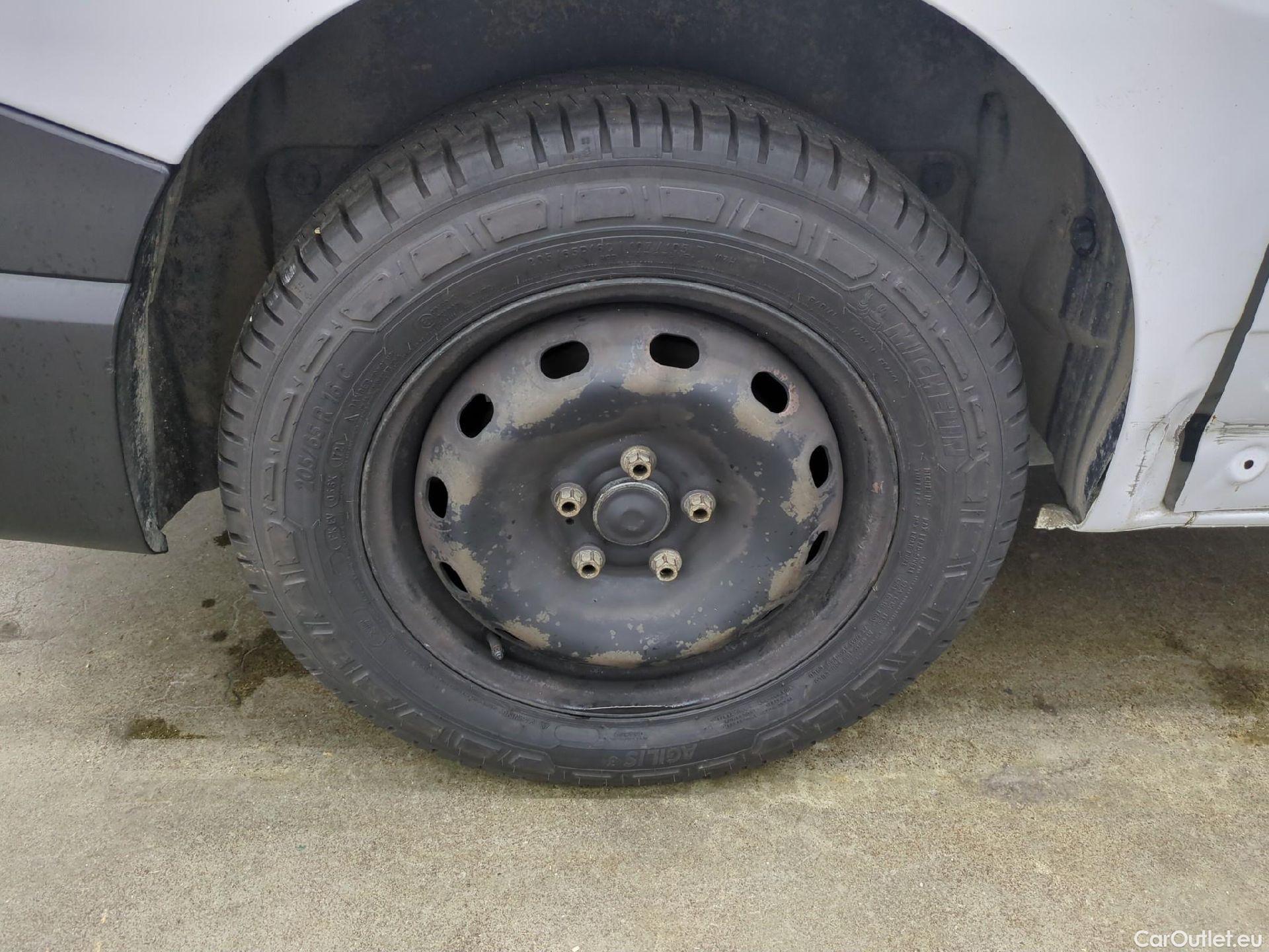  Renault  Trafic  Furgon Grand Confort L1H1 1000 1.6 dCi 120CV BVM6 E6 #3