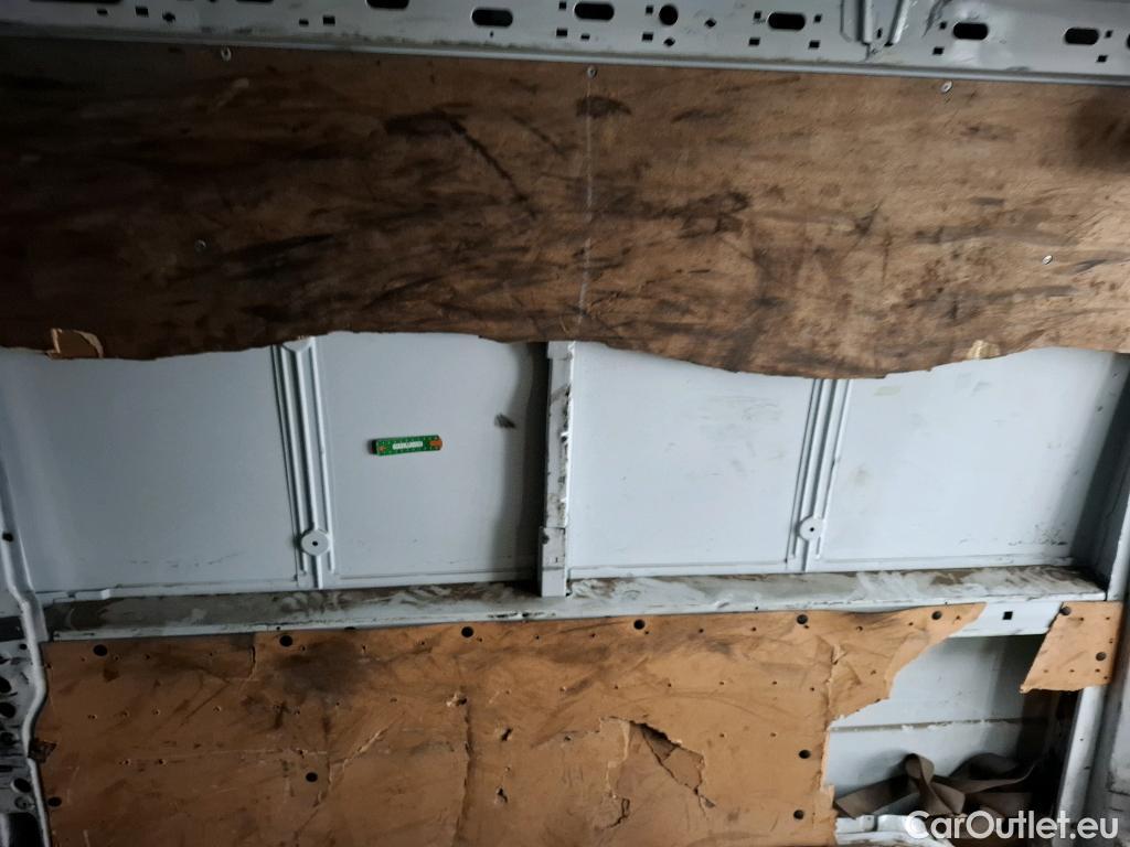  Renault  Master  III Fourgon L3H3 3 5 Grand Confort 2.3 dCi 130CV BVM6 E6 #37