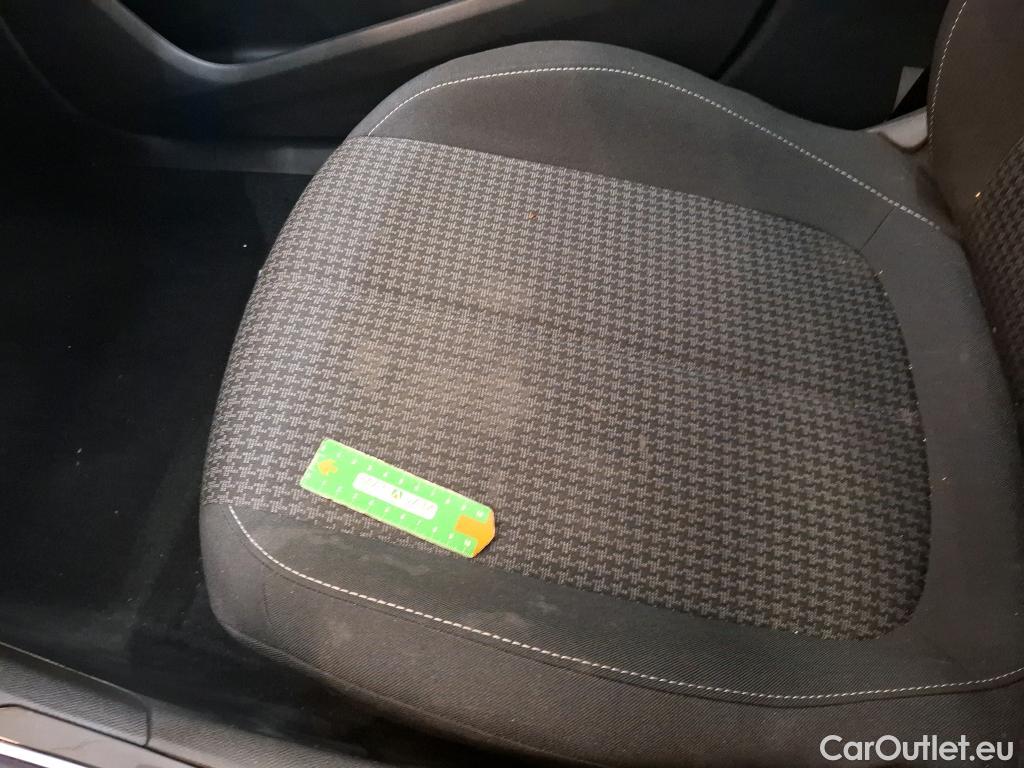  Peugeot  308  Premium Pack 1.5 HDI 100CV BVM6 E6dT #24