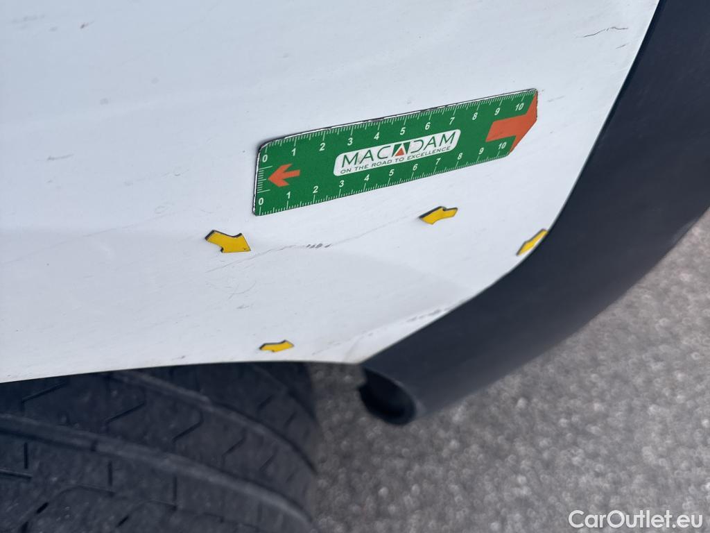  Peugeot  Expert  Fourgon Premium L2 1.5 HDi 120CV BVM6 E6d #7