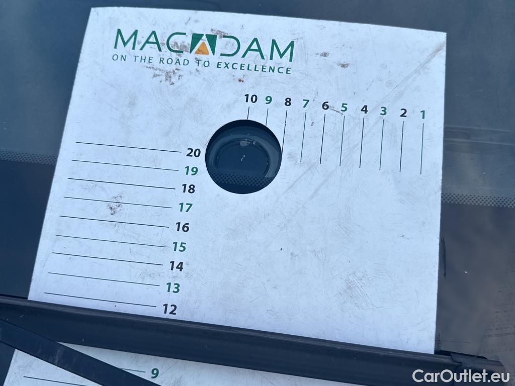  Peugeot  Expert  Fourgon Premium L2 1.5 HDi 120CV BVM6 E6d #21