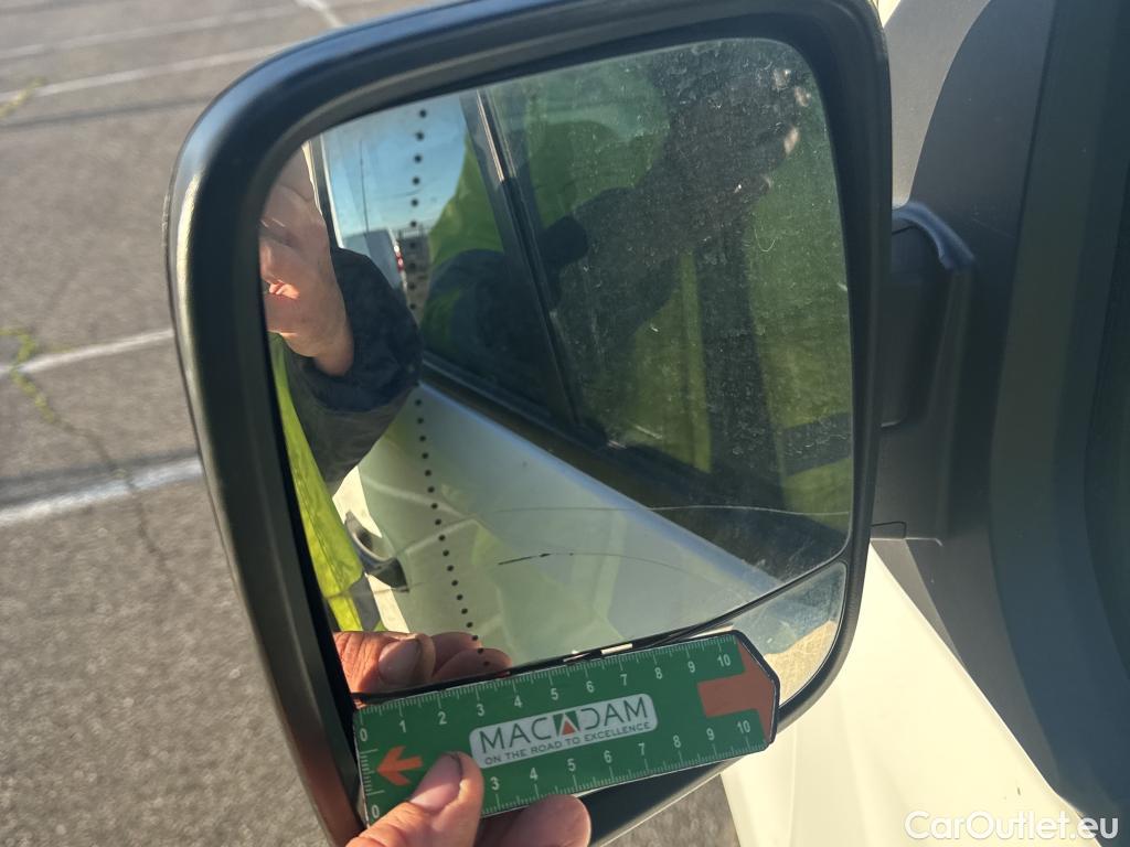  Renault  Trafic RENAULT  / 2019 / 4P / Fourgon tole FG GCF L1H1 1000 dCi 120 #19