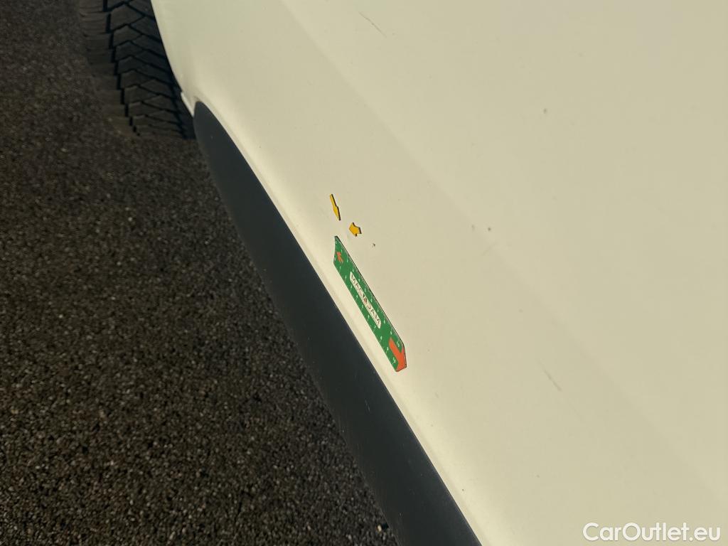  Renault  Trafic RENAULT  / 2019 / 4P / Fourgon tole FG GCF L1H1 1000 dCi 120 #62