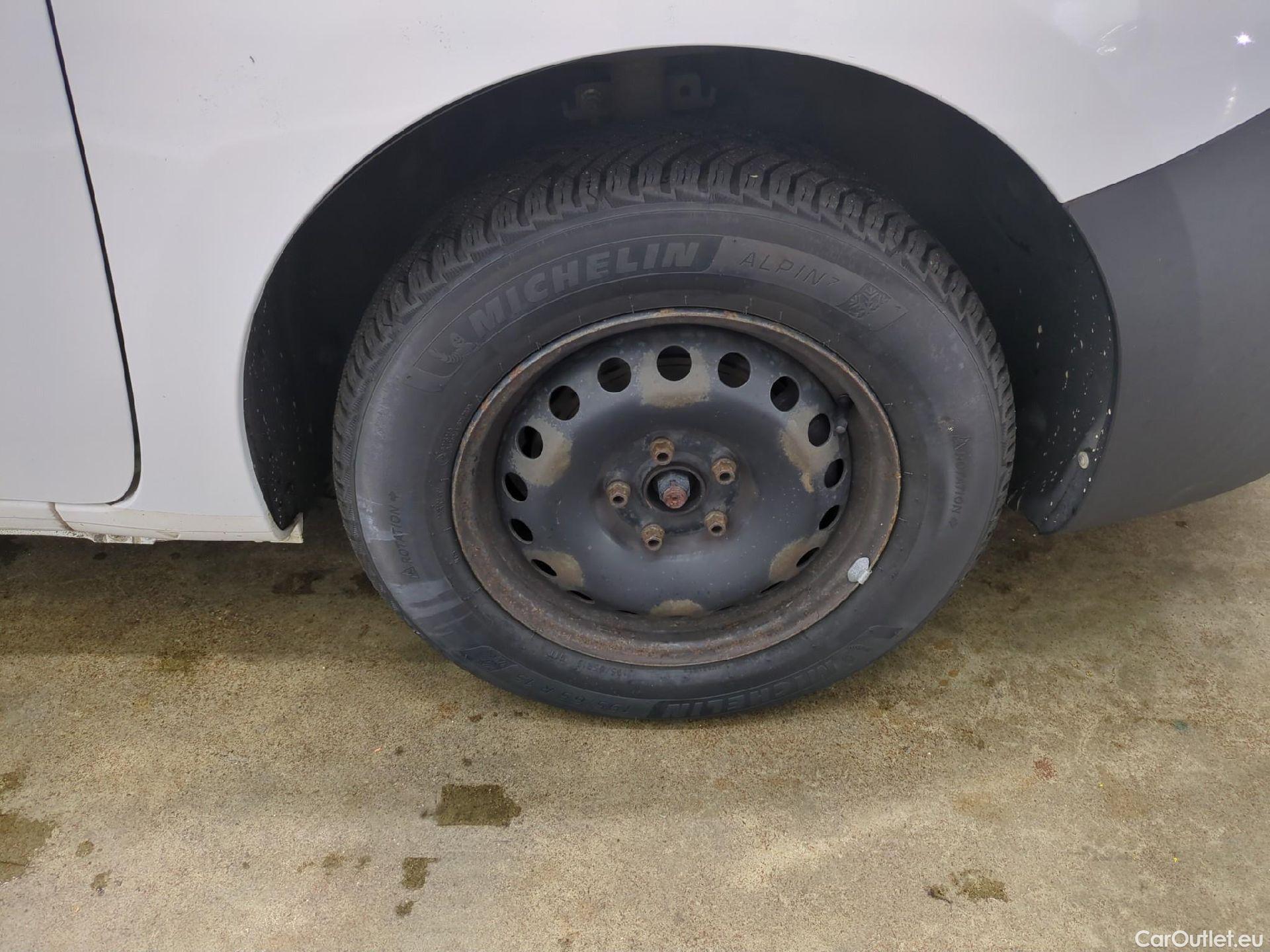  Renault  Kangoo  II Express Extra (Série Spéciale) 1.5 dCi 110CV BVA6 E6 #21