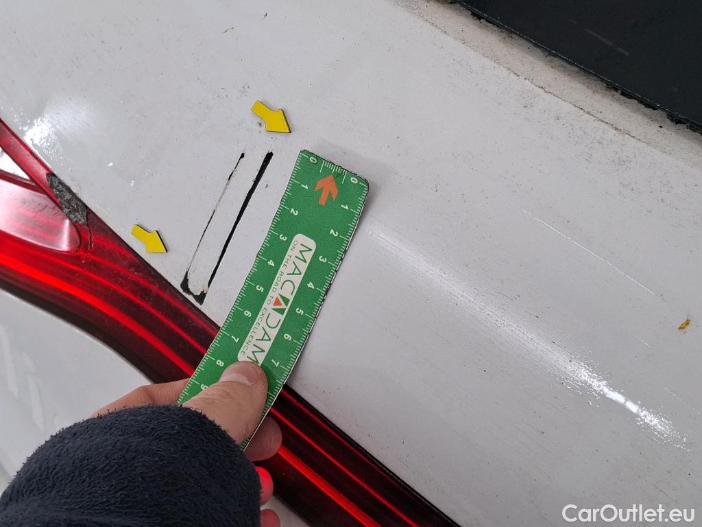  Renault  Megane  IV Berline 5pt. Société Air Nav 1.5 dCi 90CV BVM6 E6 #9