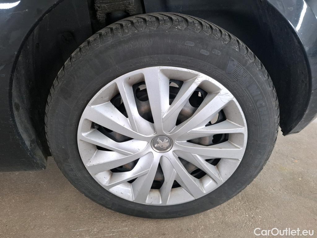  Peugeot  308  Premium Pack 1.5 HDI 100CV BVM6 E6dT #16