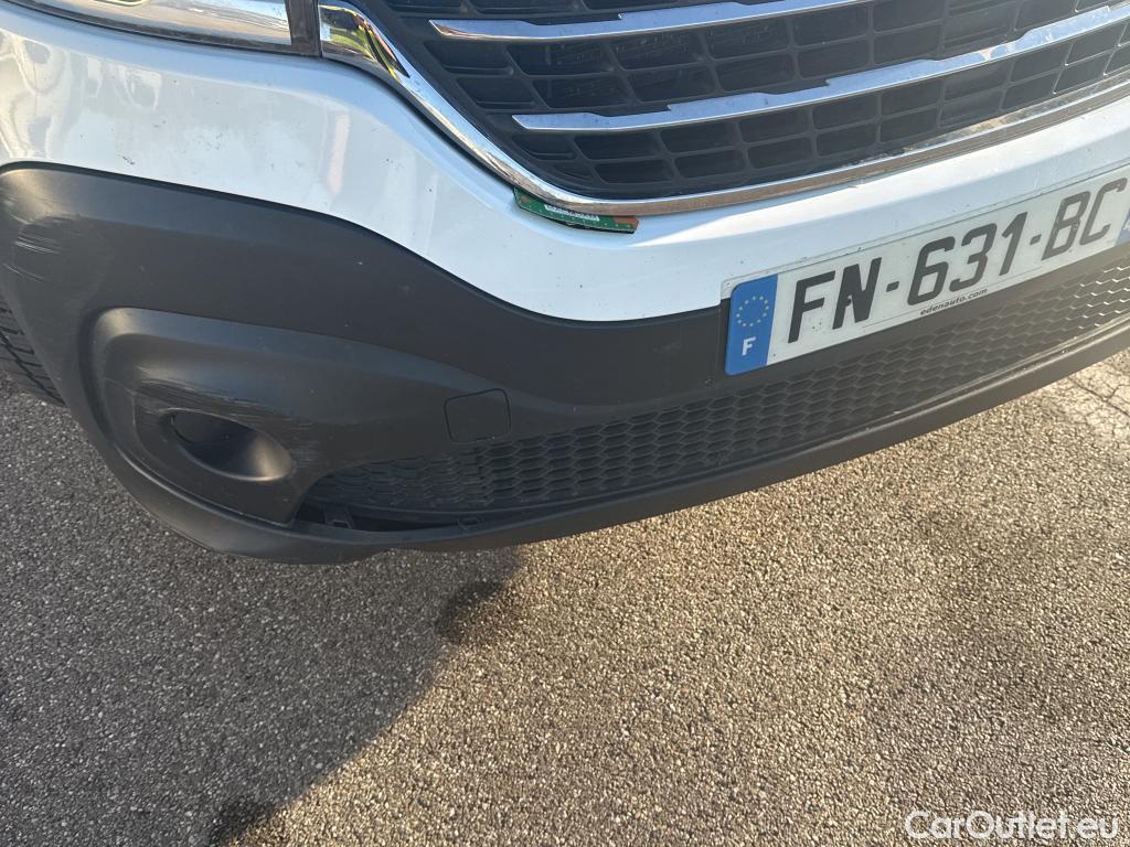  Renault  Trafic RENAULT  / 2019 / 4P / Fourgon tole FG GCF L1H1 1000 dCi 120 #51