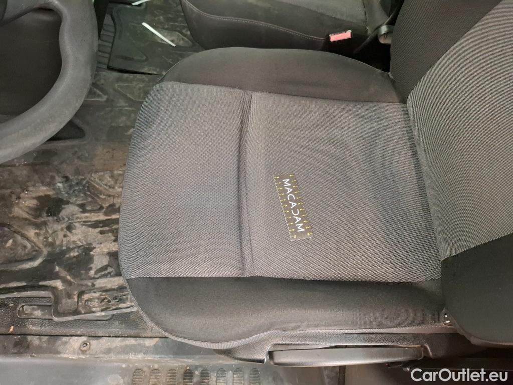  Renault  Master RENAULT  / 2014 / 4P / Fourgon tôlé &FG GCf Trac F3500 L2H2 dCi 110 Euro6 #37