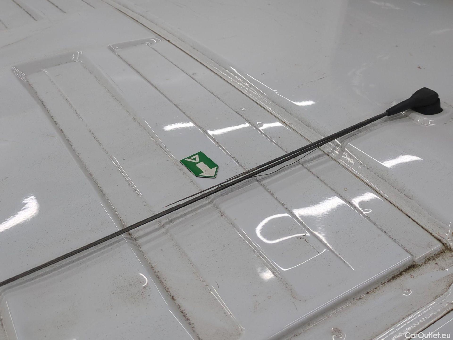  Renault  Trafic  Furgon Grand Confort L1H1 1000 1.6 dCi 120CV BVM6 E6 #80