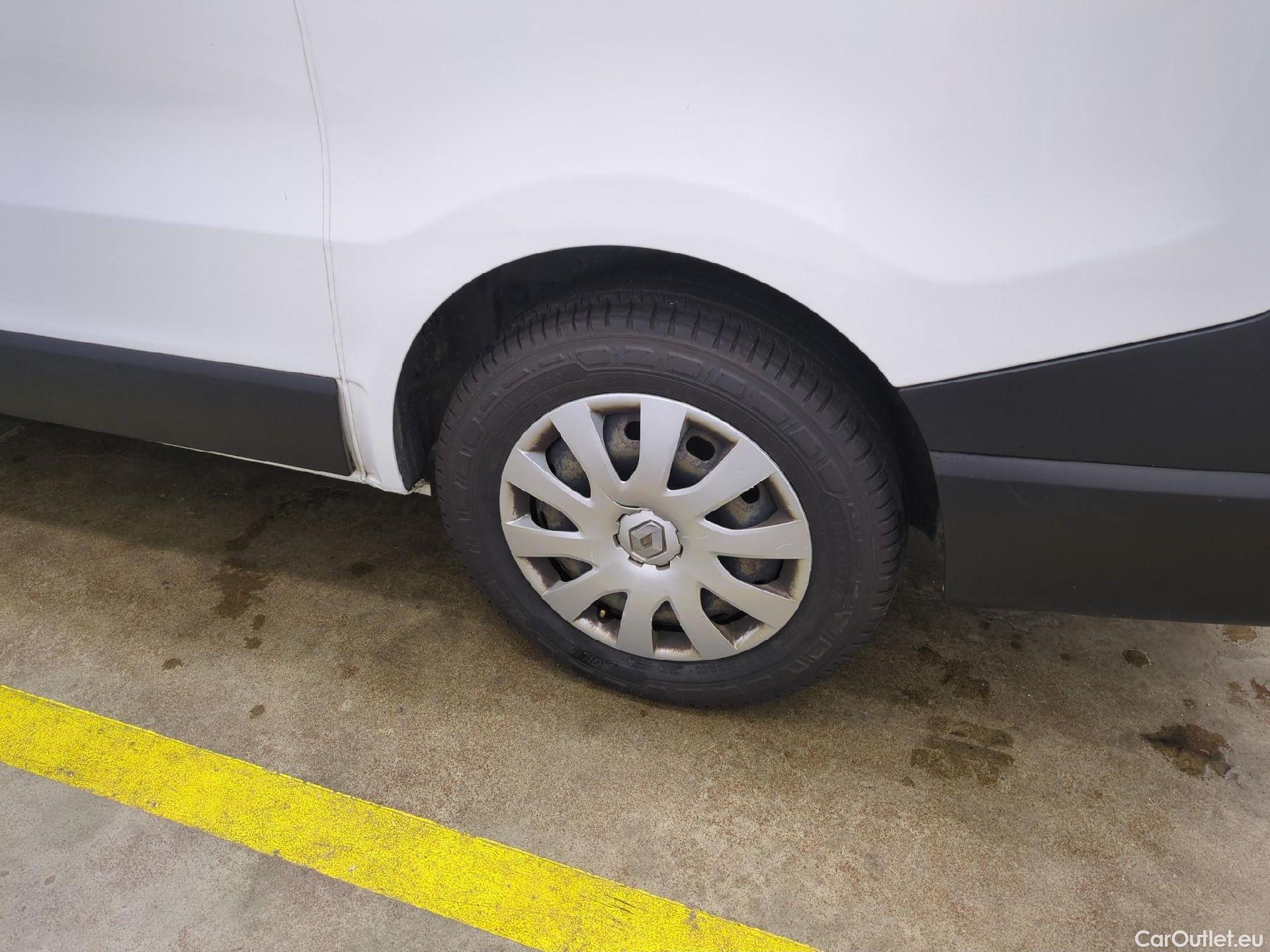  Renault  Trafic  Furgon Grand Confort L1H1 1000 1.6 dCi 120CV BVM6 E6 #24