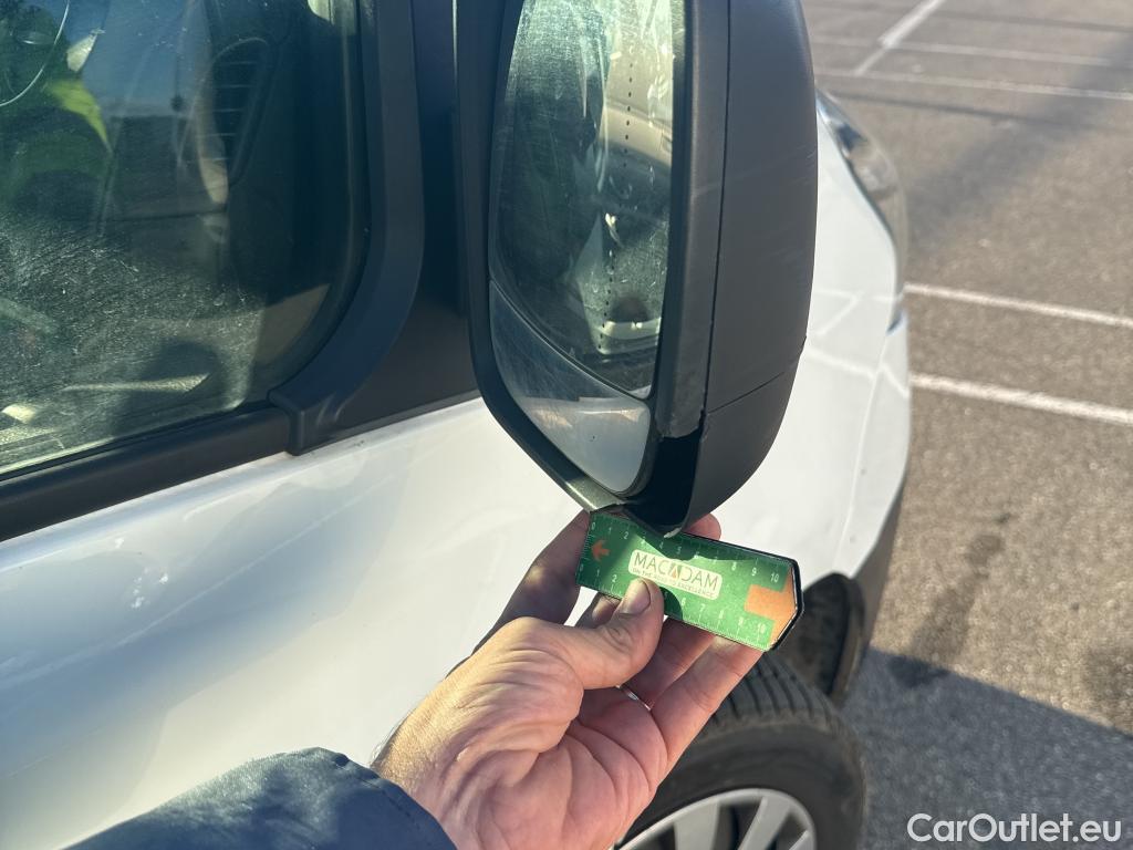  Renault  Trafic RENAULT  / 2019 / 4P / Fourgon tole FG GCF L1H1 1000 dCi 120 #13