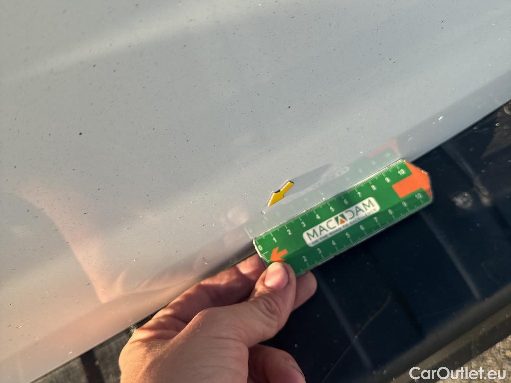  Renault  Trafic RENAULT  / 2019 / 4P / Fourgon tole FG GCF L1H1 1000 dCi 120 #26