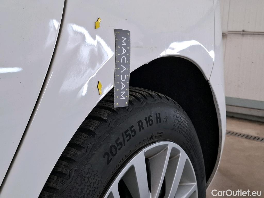  Peugeot  308  Premium Pack 1.5 HDI 100CV BVM6 E6dT #3