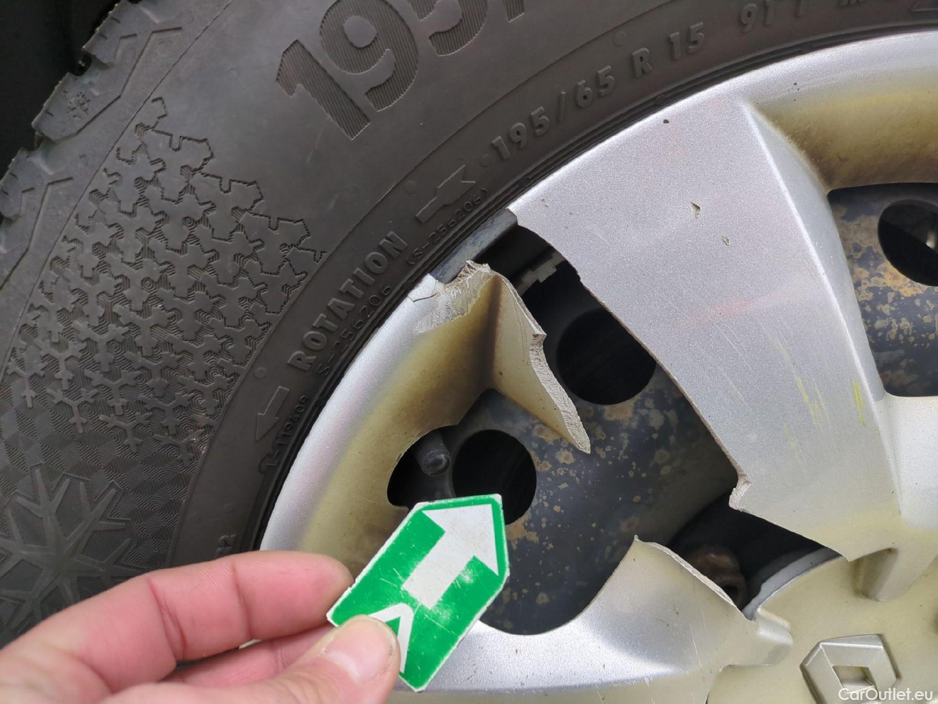  Renault  Kangoo  II Express Extra (Série Spéciale) 1.5 dCi 110CV BVA6 E6 #13