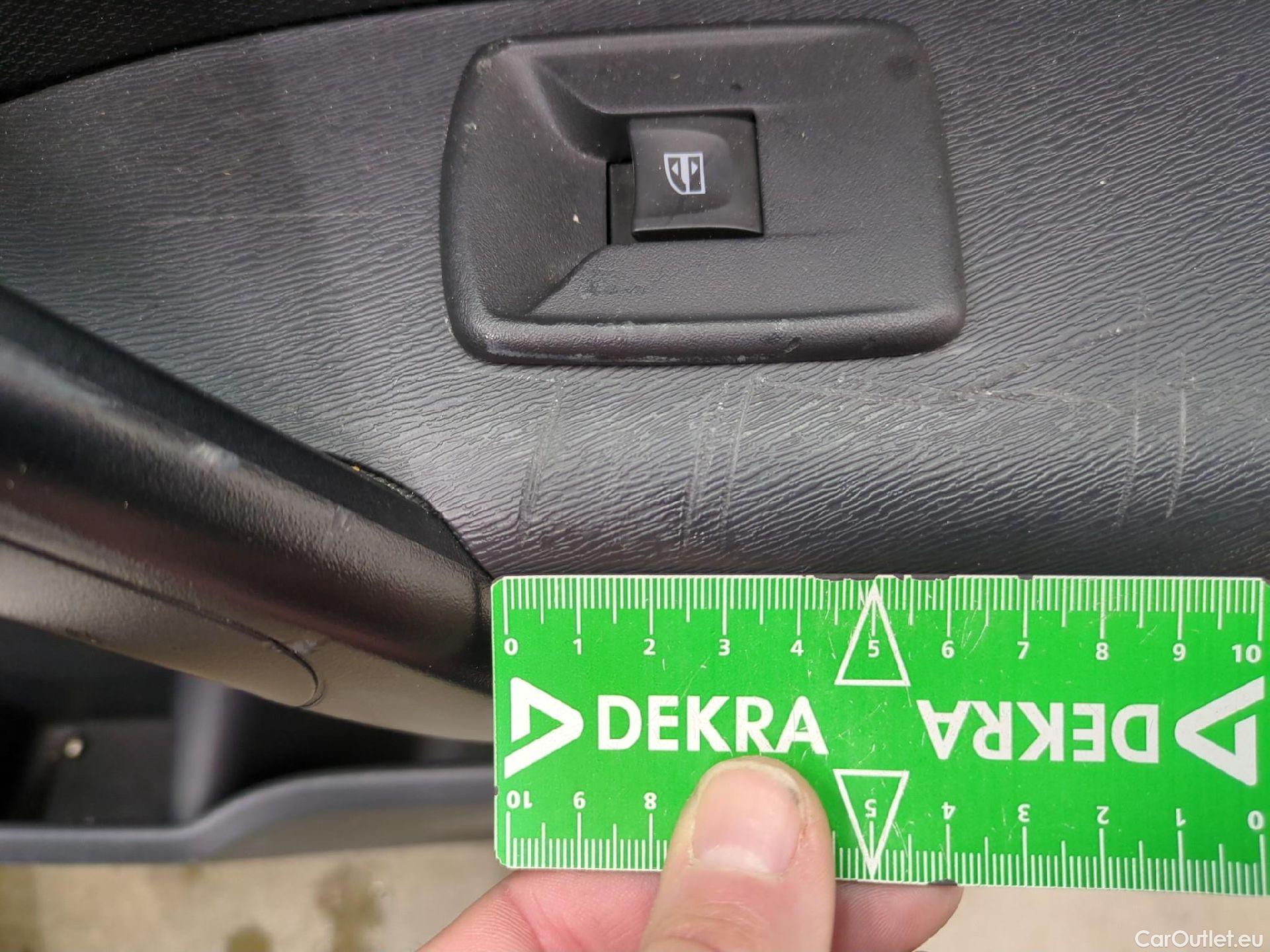  Renault  Kangoo  II Express Extra (Série Spéciale) 1.5 dCi 110CV BVA6 E6 #41