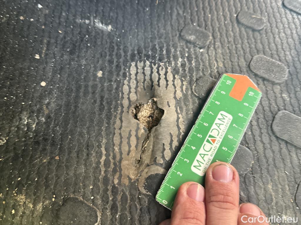  Renault  Trafic RENAULT  / 2019 / 4P / Fourgon tole FG GCF L1H1 1000 dCi 120 #22