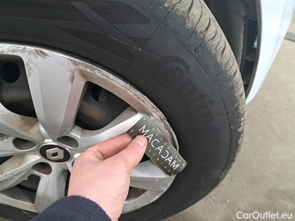  Renault  Clio  V Société Air Nav 1.5 dCi 85CV BVM6 E6dT #27