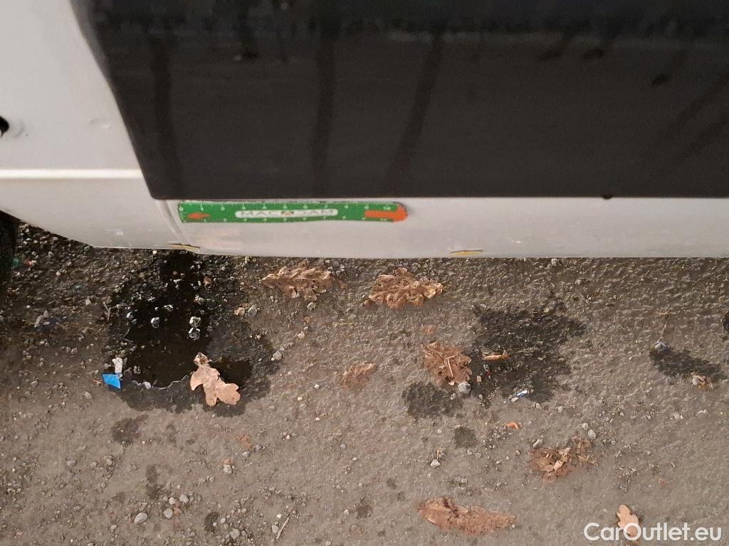  Renault  Master  III Fourgon L3H3 3 5 Grand Confort 2.3 dCi 130CV BVM6 E6 #18