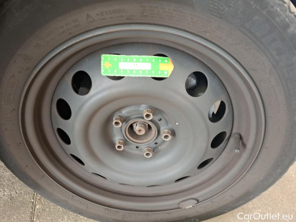  Peugeot  308  Premium Pack 1.5 HDI 100CV BVM6 E6dT #23