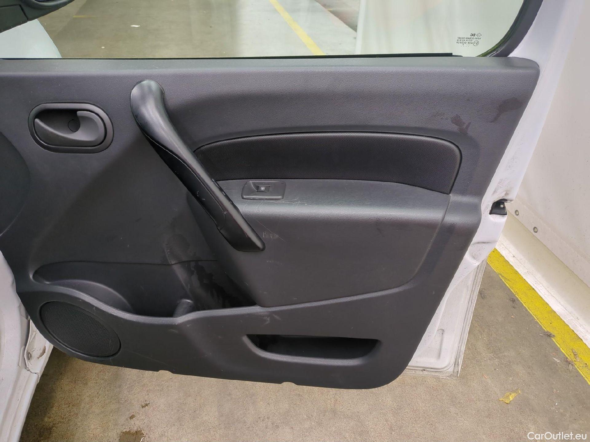  Renault  Kangoo  II Express Extra (Série Spéciale) 1.5 dCi 110CV BVA6 E6 #42