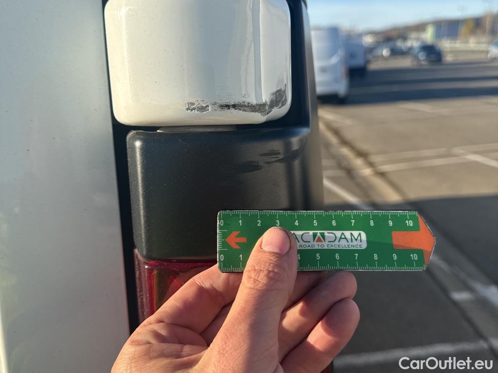  Renault  Trafic RENAULT  / 2019 / 4P / Fourgon tole FG GCF L1H1 1000 dCi 120 #49