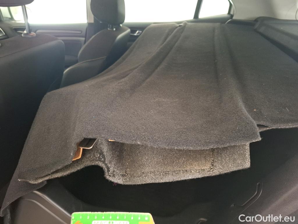  Renault  Megane  IV Berline 5pt. Société Air Nav 1.5 dCi 90CV BVM6 E6 #21