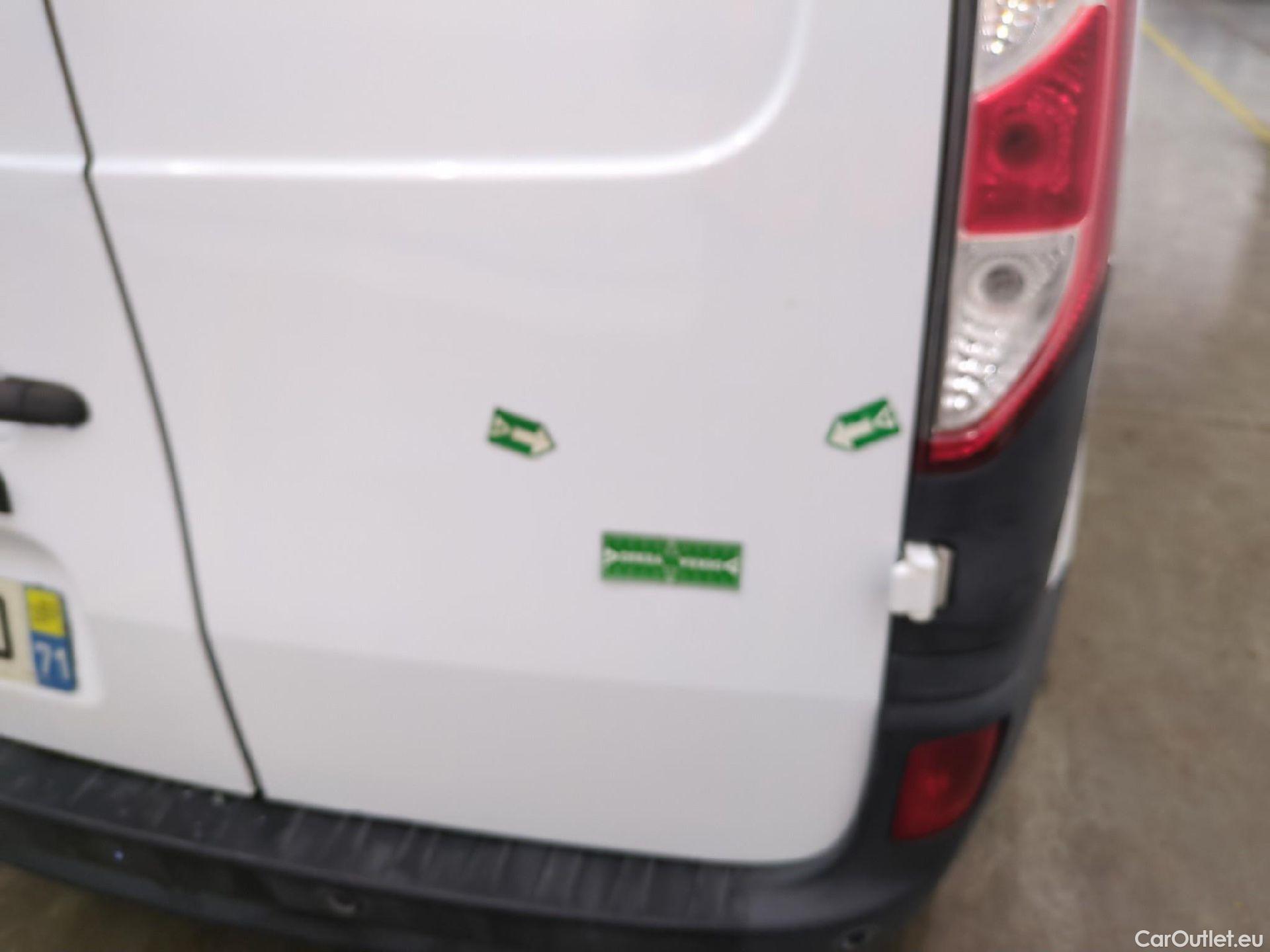  Renault  Kangoo  II Express Extra (Série Spéciale) 1.5 dCi 110CV BVA6 E6 #16