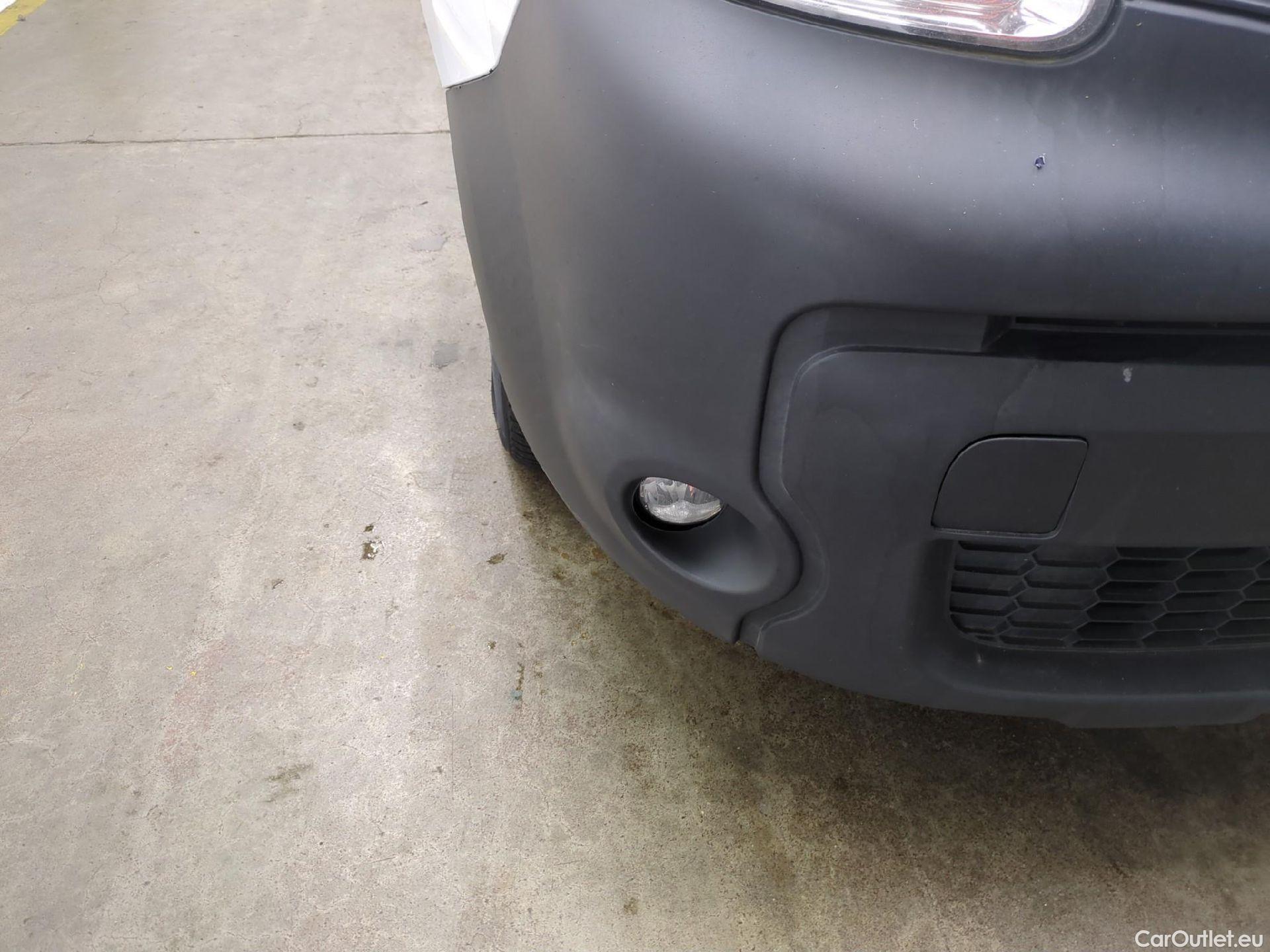  Renault  Kangoo  II Express Extra (Série Spéciale) 1.5 dCi 110CV BVA6 E6 #24