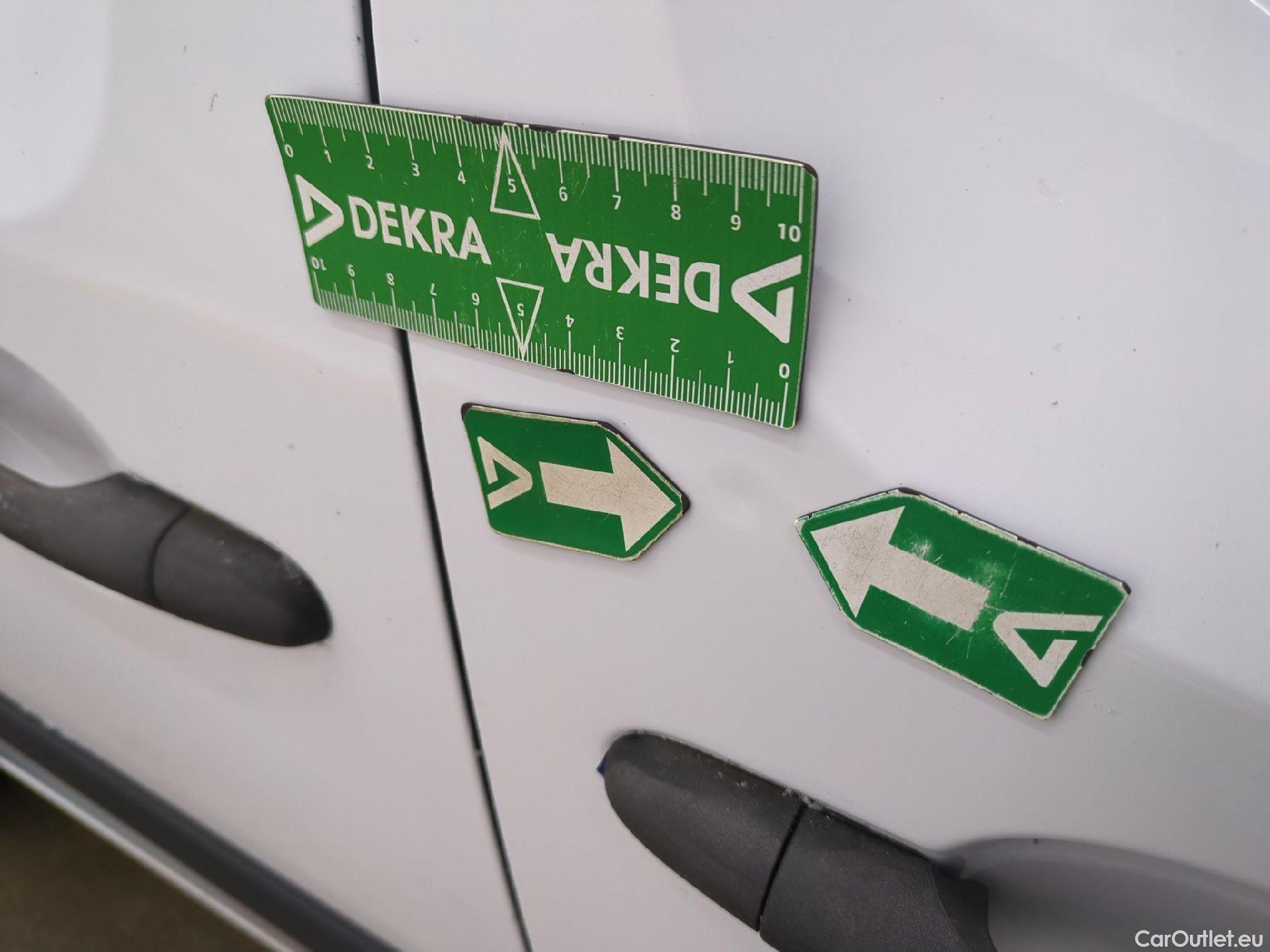  Renault  Kangoo  II Express Extra (Série Spéciale) 1.5 dCi 110CV BVA6 E6 #38