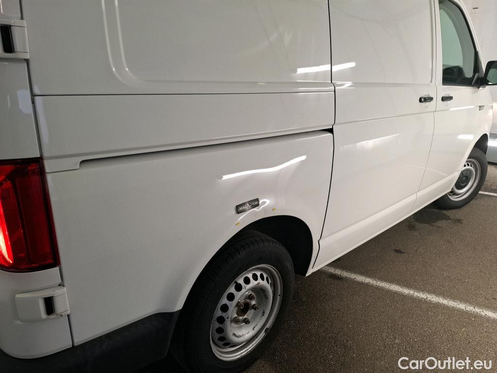  Volkswagen  Transporter T6  Fourgon/Combi Fourgon 2.0 TDI 115CV BVM5 E6 #1