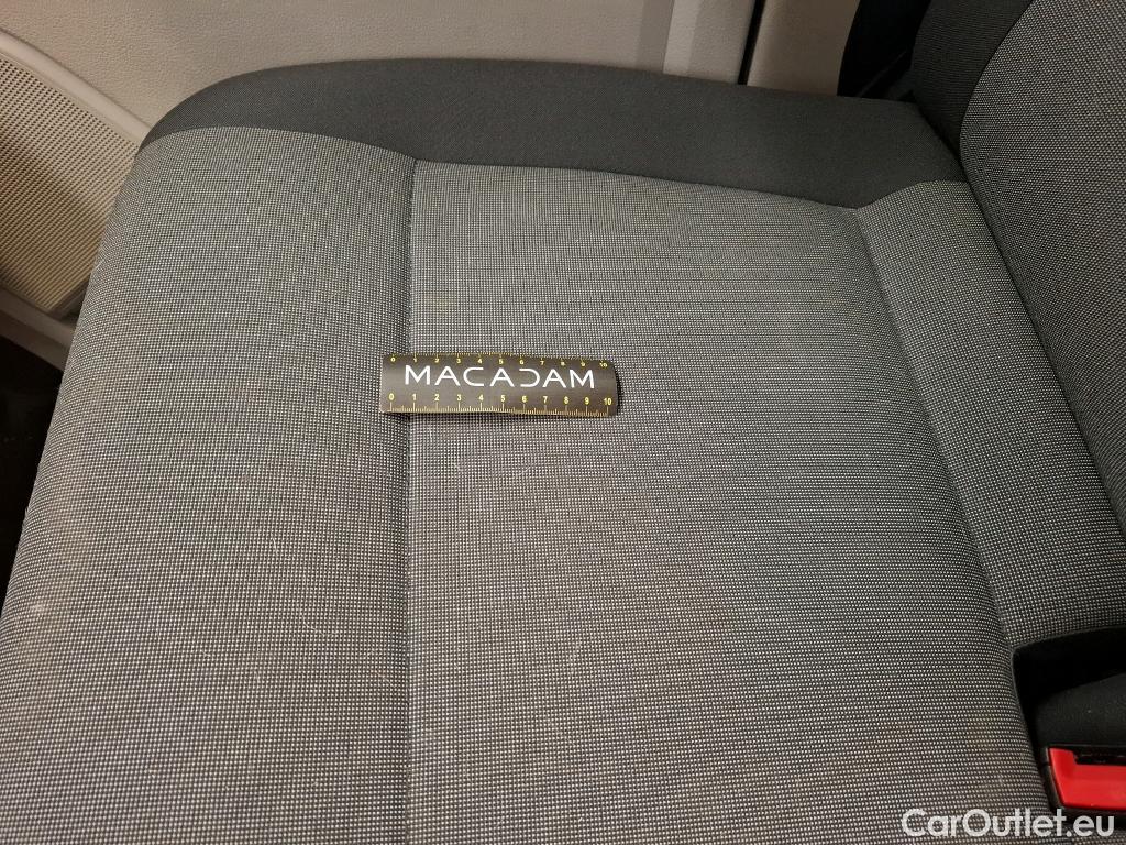  Volkswagen  Transporter T6  Fourgon/Combi Fourgon 2.0 TDI 115CV BVM5 E6 #19