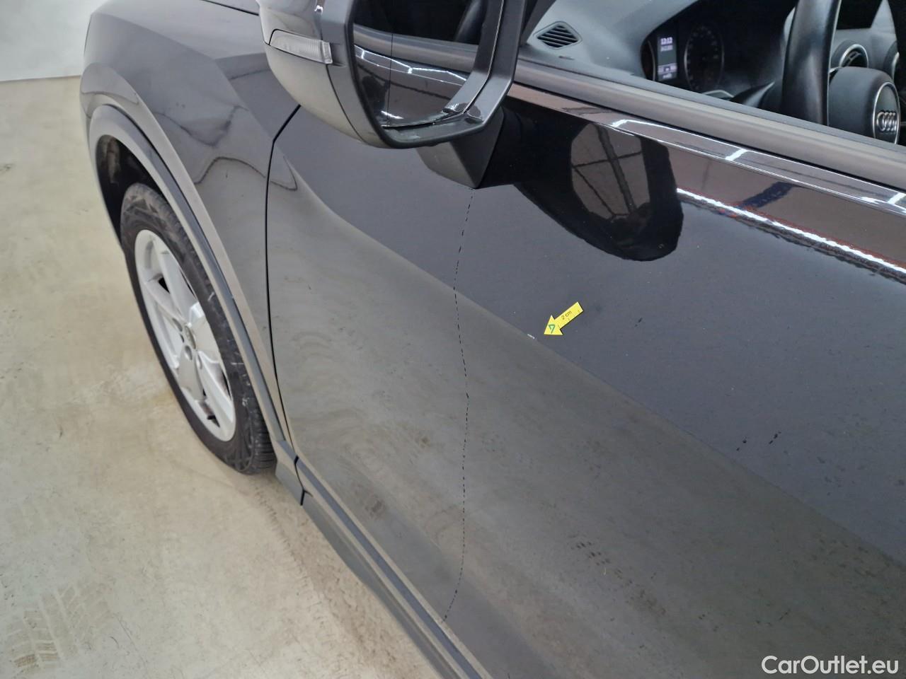  Audi  Q2 1.5 35 TFSI Advanced S tronic #3