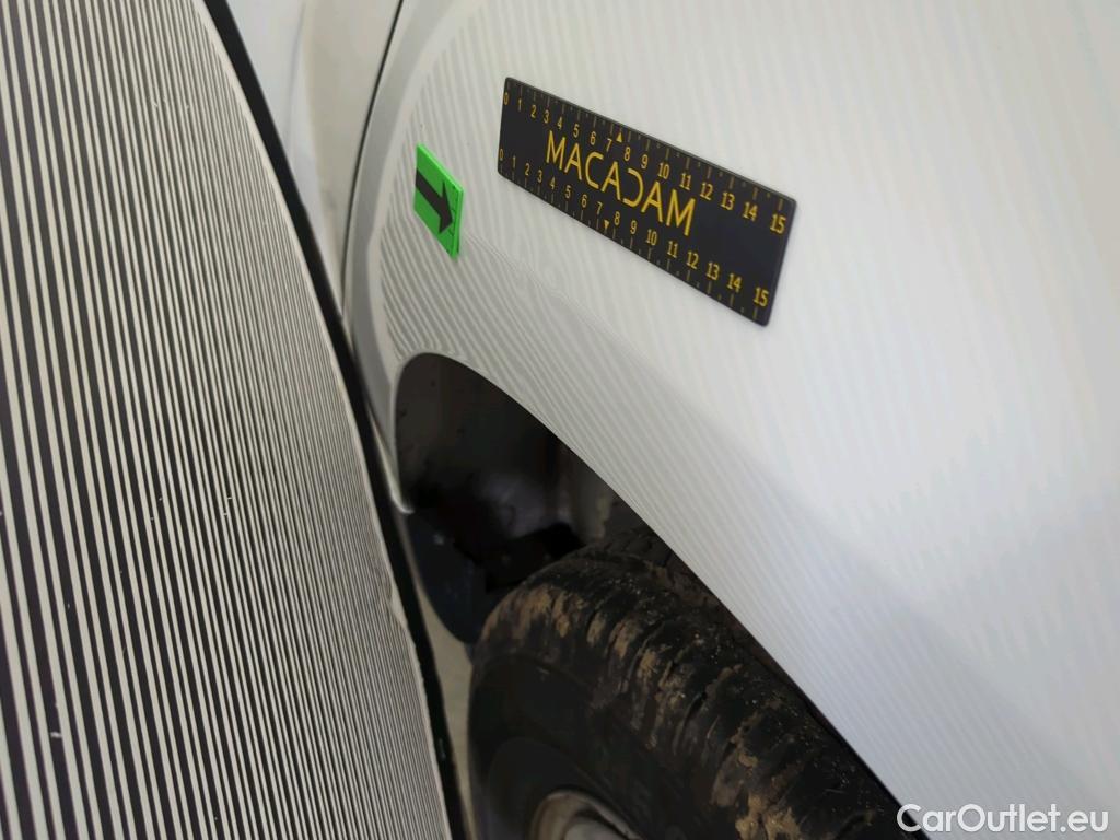  Dacia  Duster 1.5 Blue dCi 115CP Comfort 4WD #4