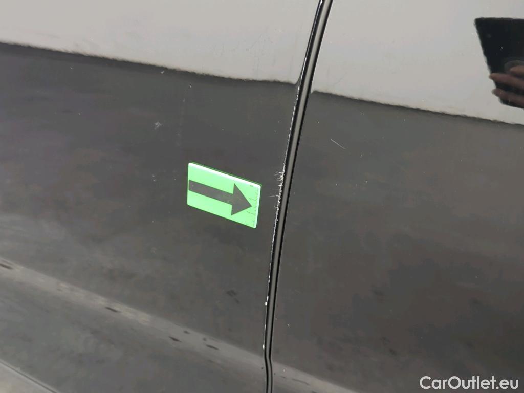  Bmw  Serie 2 1.5 216d Advantage #13