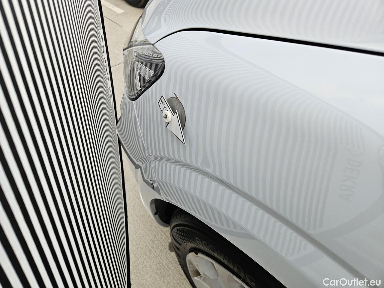  Dacia  Logan 1.0 TCe 90CP Comfort MT6 #5