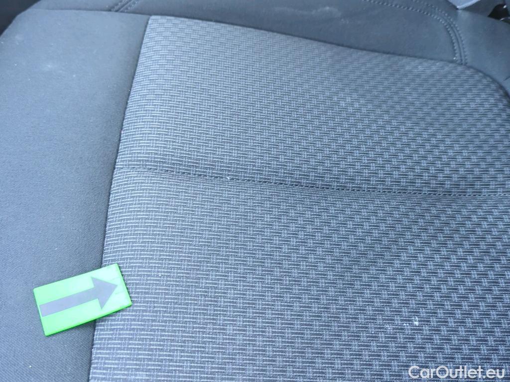  Bmw  Serie 2 1.5 216d Advantage #23