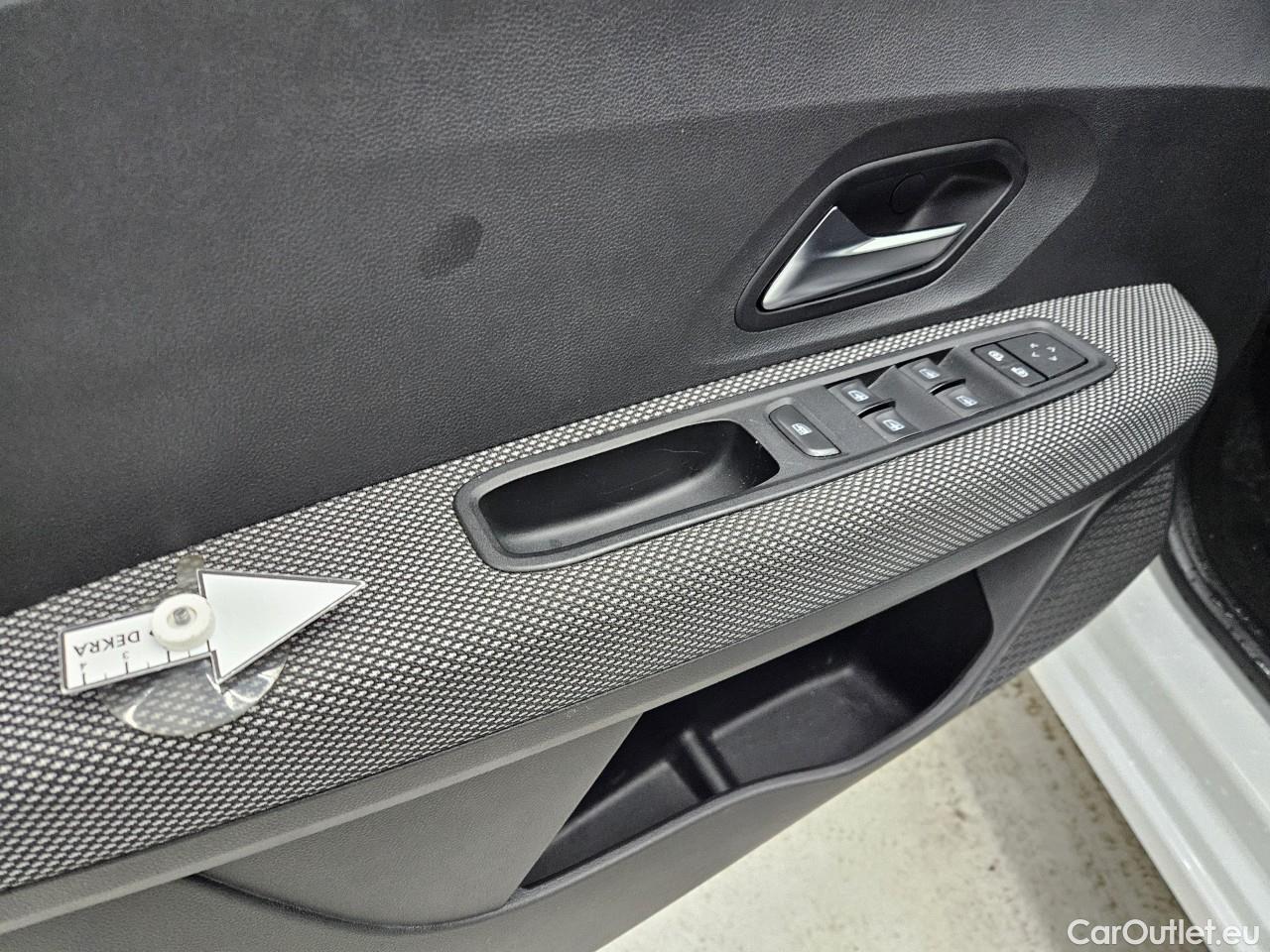  Dacia  Logan 1.0 TCe 90CP Comfort MT6 #22