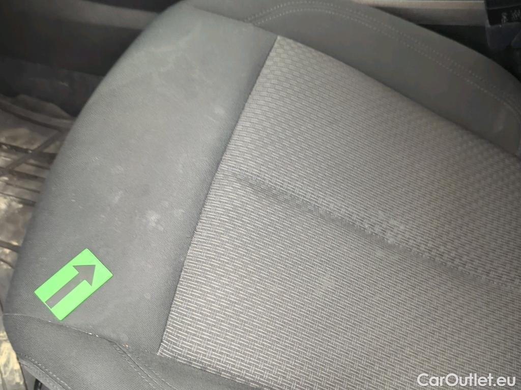  Bmw  Serie 2 1.5 216d Advantage #21