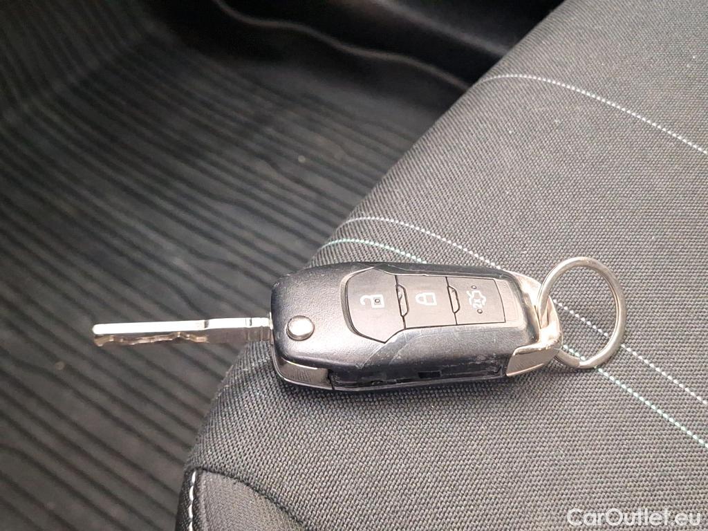  Ford  Fiesta 1.0 EcoBoost 95CP Trend Connected #4