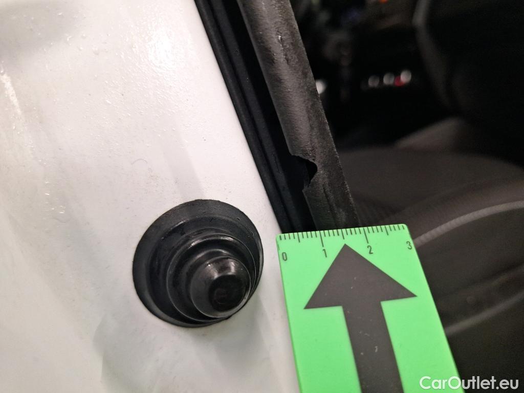  Dacia  Duster 1.5 Blue dCi 115CP Comfort 4WD #22