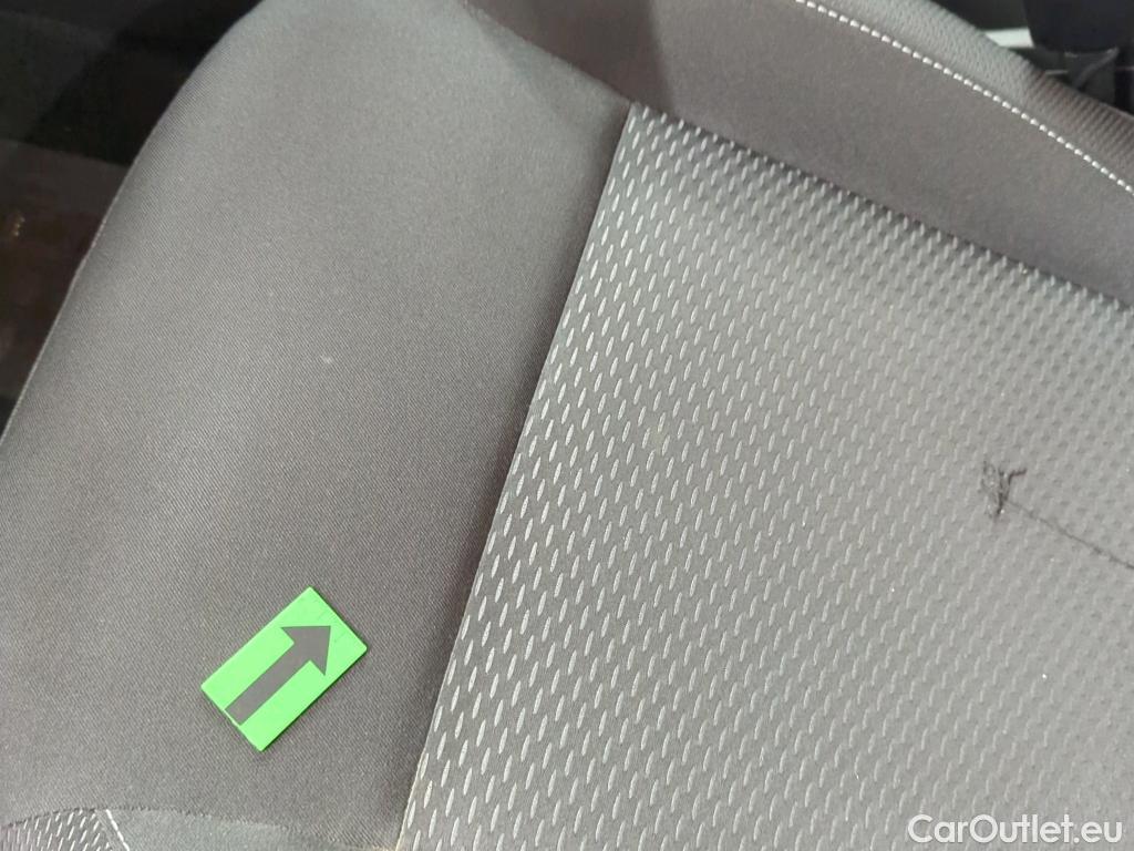  Dacia  Duster 1.5 Blue dCi 115CP Comfort 4WD #24