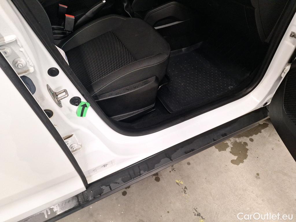  Dacia  Duster 1.5 Blue dCi 115CP Comfort 4WD #21