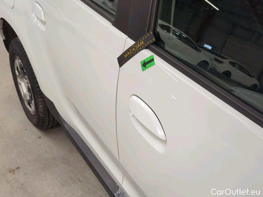  Dacia  Duster 1.5 Blue dCi 115CP Comfort 4WD #15