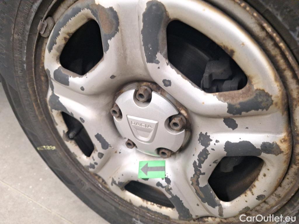  Dacia  Duster 1.5 Blue dCi 115CP Comfort 4WD #22