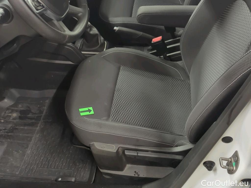  Dacia  Duster 1.5 Blue dCi 115CP Comfort 4WD #13