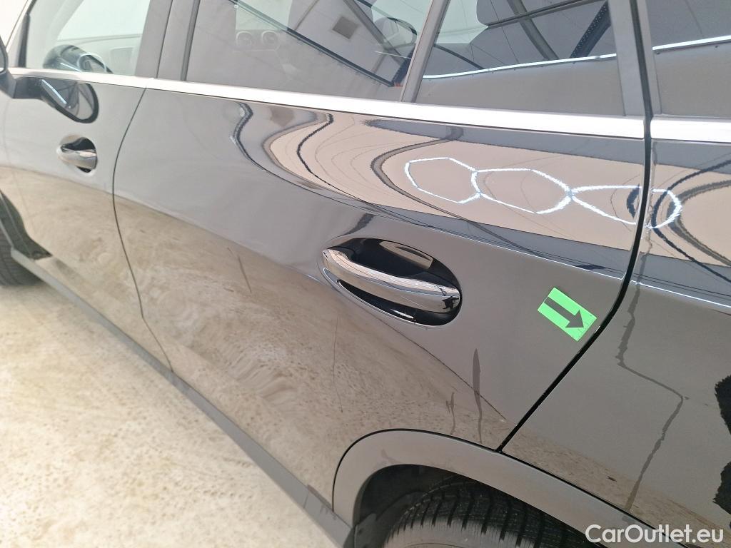  Mercedes  GLC  200 4MATIC #26