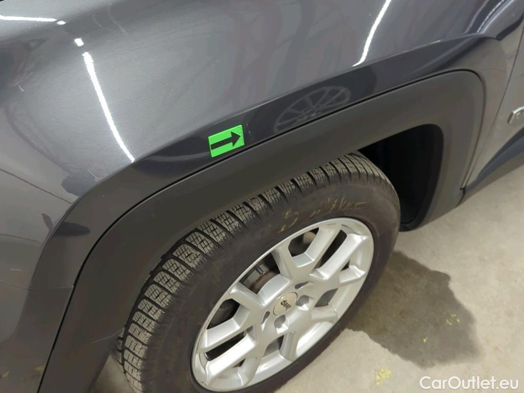  Jeep  Patriot 1.5 MHEV 130 CP Limited DDCT6 4x2 #9